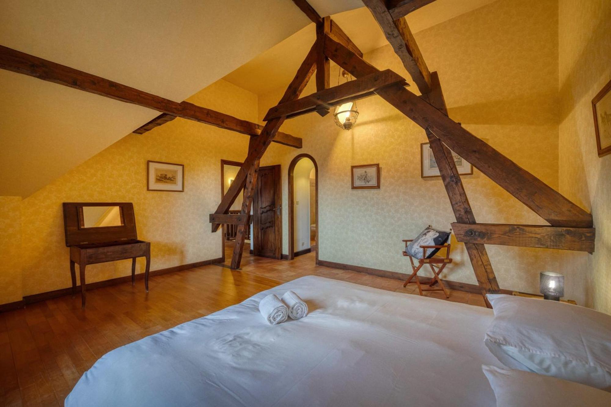 #Hp La Maison Des Lilas Large Family House Sleeps 12 Garden Seyssinet Exteriör bild